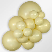 Load image into Gallery viewer, 155111 Pastel Matte Yellow 18&quot; Round (25ct)
