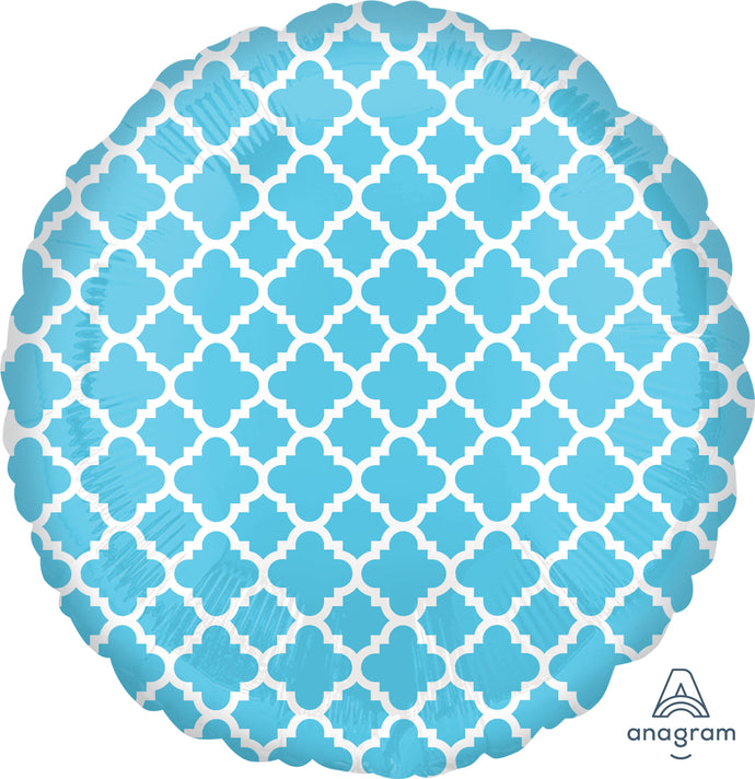 32660 Blue and White Quatrefoil