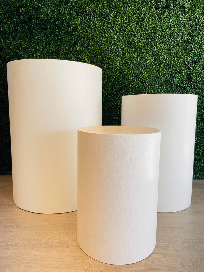 Set of 3 Round Plinth Rental - Short White